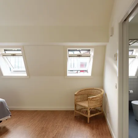 Galerias Nightlife Fashion Flats * ポルト