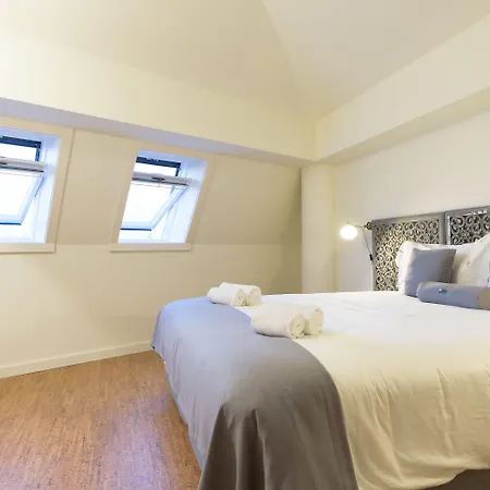 アパート Galerias Nightlife Fashion Flats ポルト