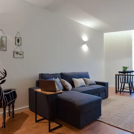 Galerias Nightlife Fashion Flats ポルト