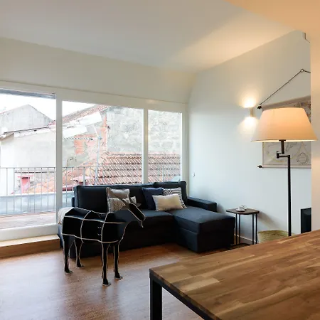 Galerias Nightlife Fashion Flats ポルト