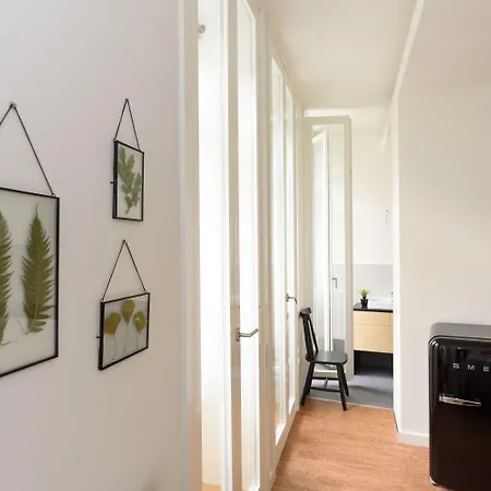 Galerias Nightlife Fashion Flats * ポルト