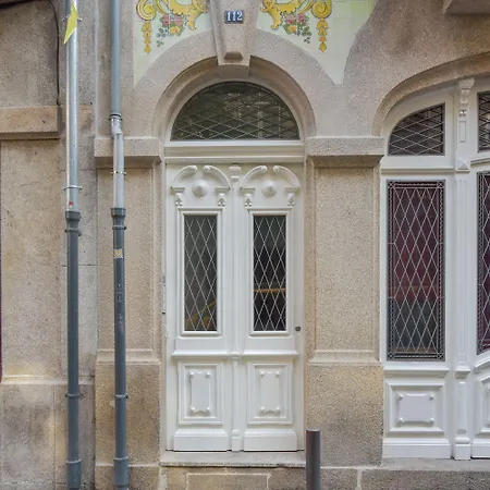 アパート Galerias Nightlife Fashion Flats ポルト