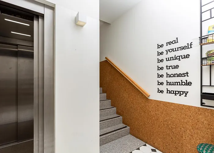 Galerias Nightlife Fashion Flats