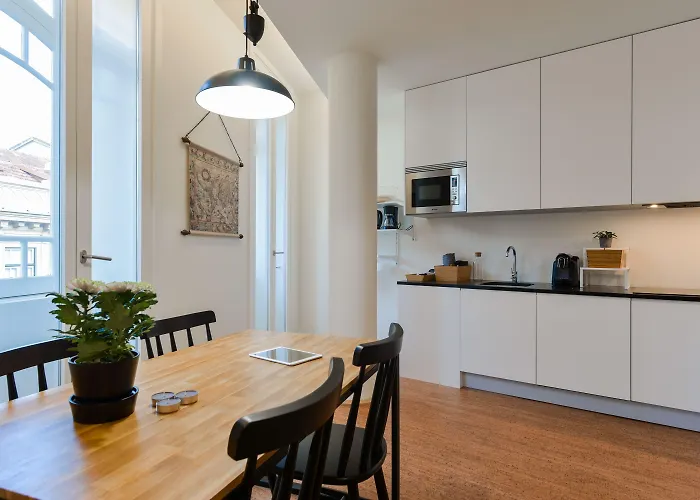 Galerias Nightlife Fashion Flats Apartman *