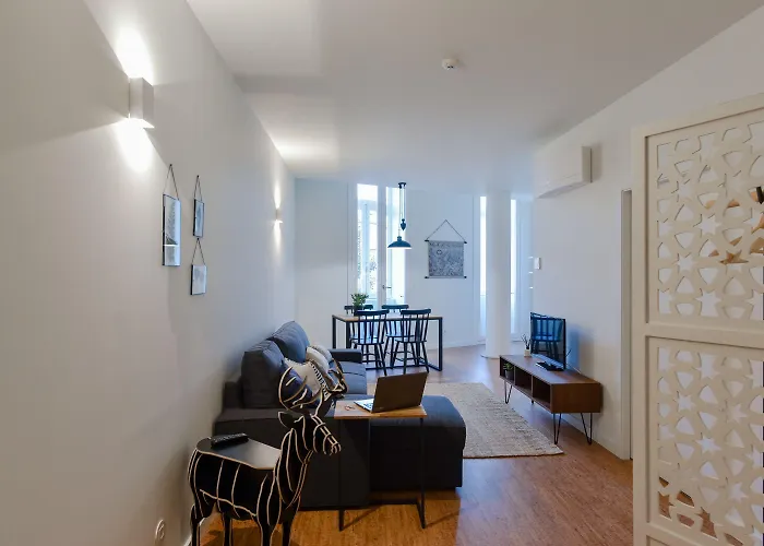 Galerias Nightlife Fashion Flats Apartman *