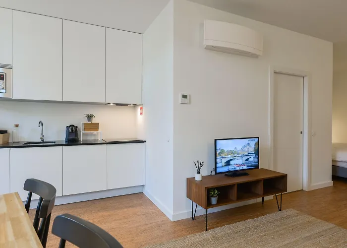 Galerias Nightlife Fashion Flats By Feel *